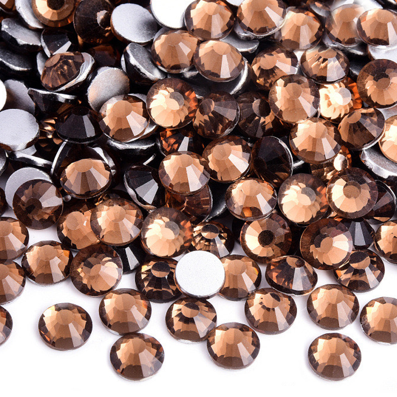 GR015 Smoky Brown Glass Rhinestones